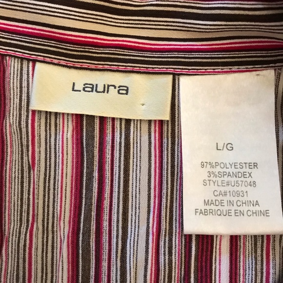 3/4 Sleeve Button Down Blouse-Laura ⭐️SALE3/$20⭐️ - Picture 3 of 3